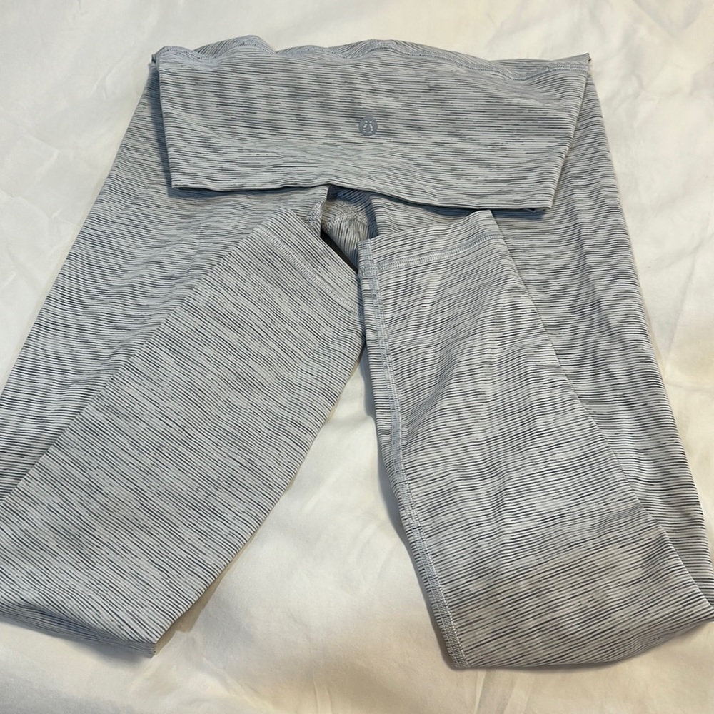 Wunder Under High Rise 25” Lululemon Leggings Sz4